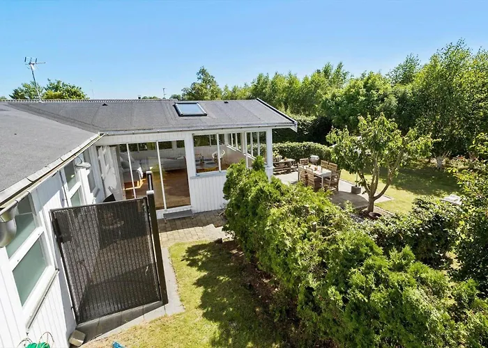 Semesterbostad 40373-juelsminde-kirkholm-strandby-3 *